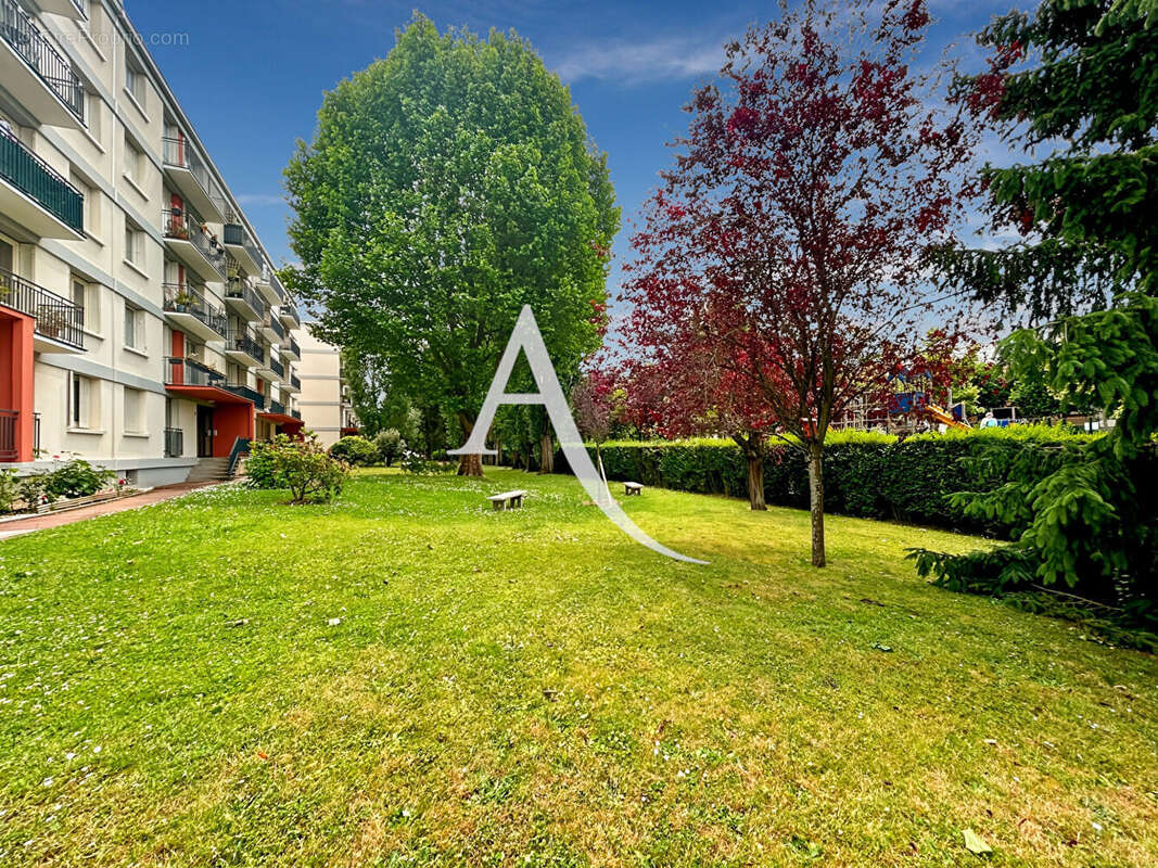 Appartement à BOIS-D'ARCY