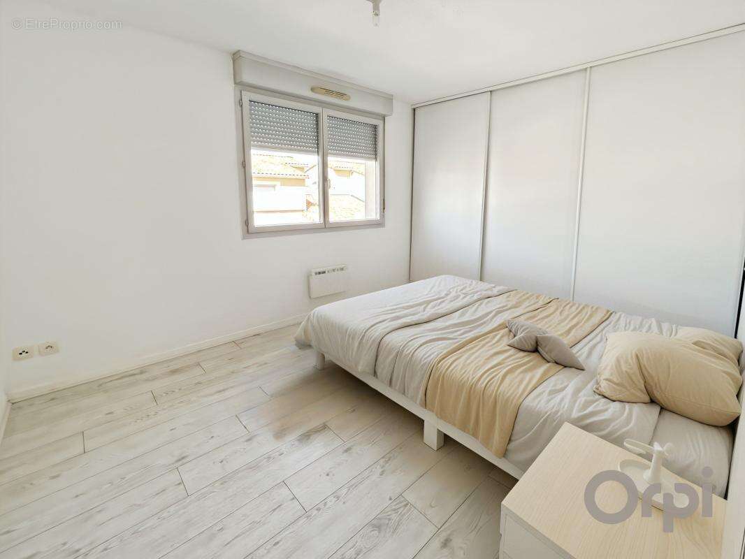 LECTOURE, non loin du centre ville, maison avec trois chambres, jardin et garage - photo 4
