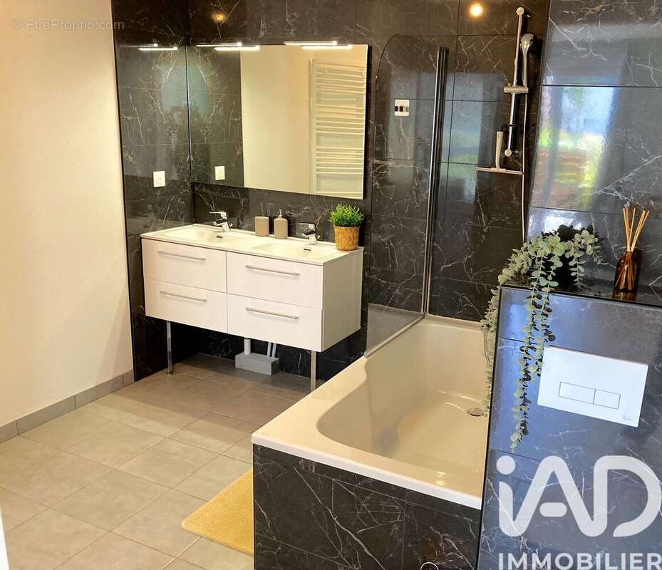 Photo 8 - Appartement à NANTES