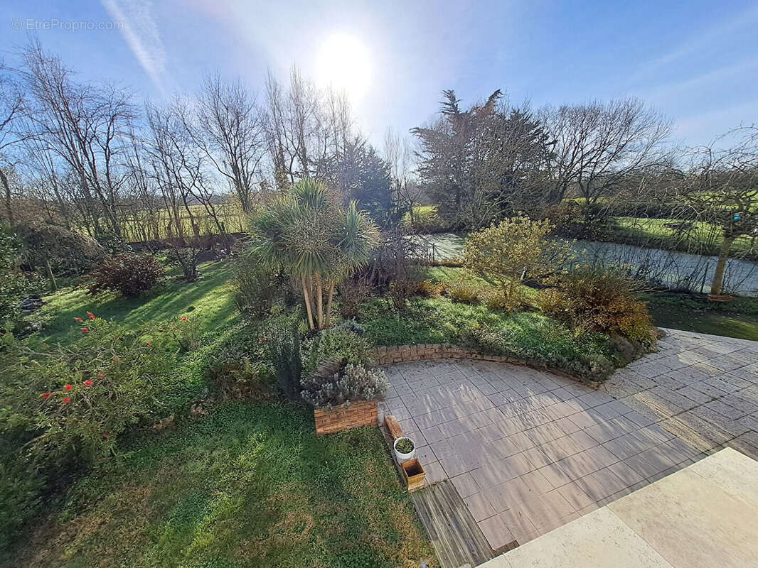 Maison à LE PERRIER