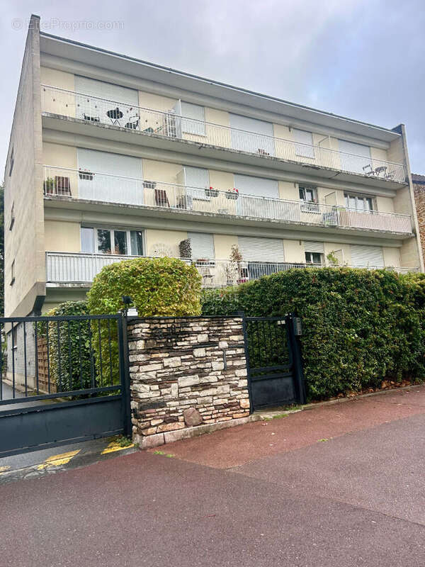 Appartement à MAISONS-LAFFITTE