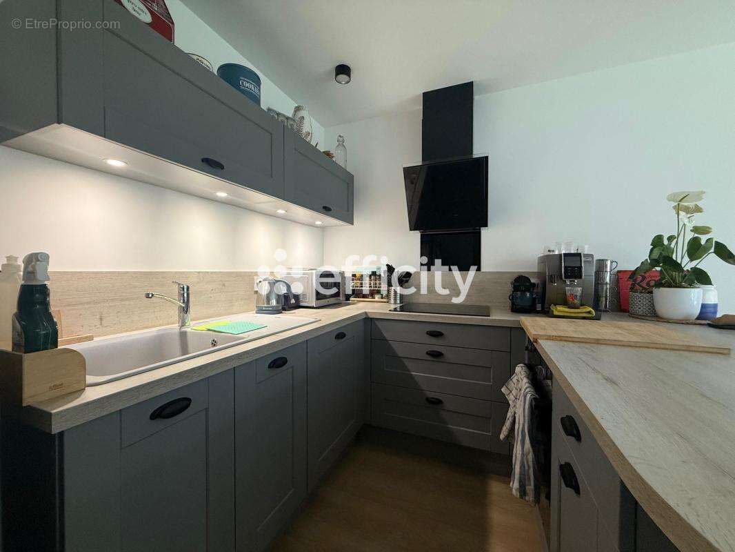 Appartement à LA RICHE