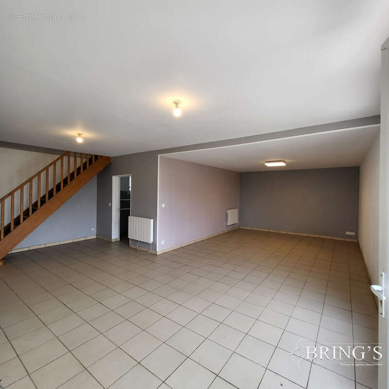 Maison à LA MADELEINE-DE-NONANCOURT