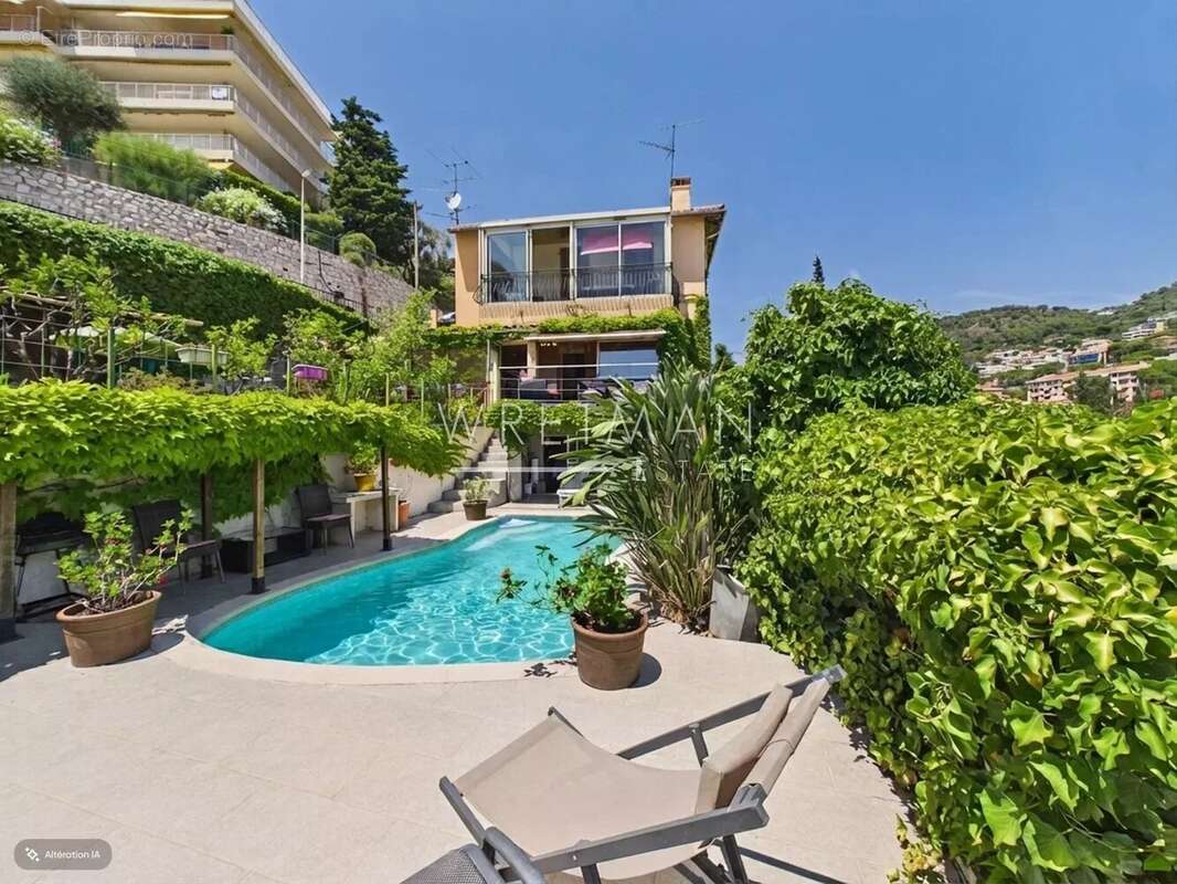 Appartement à VILLEFRANCHE-SUR-MER