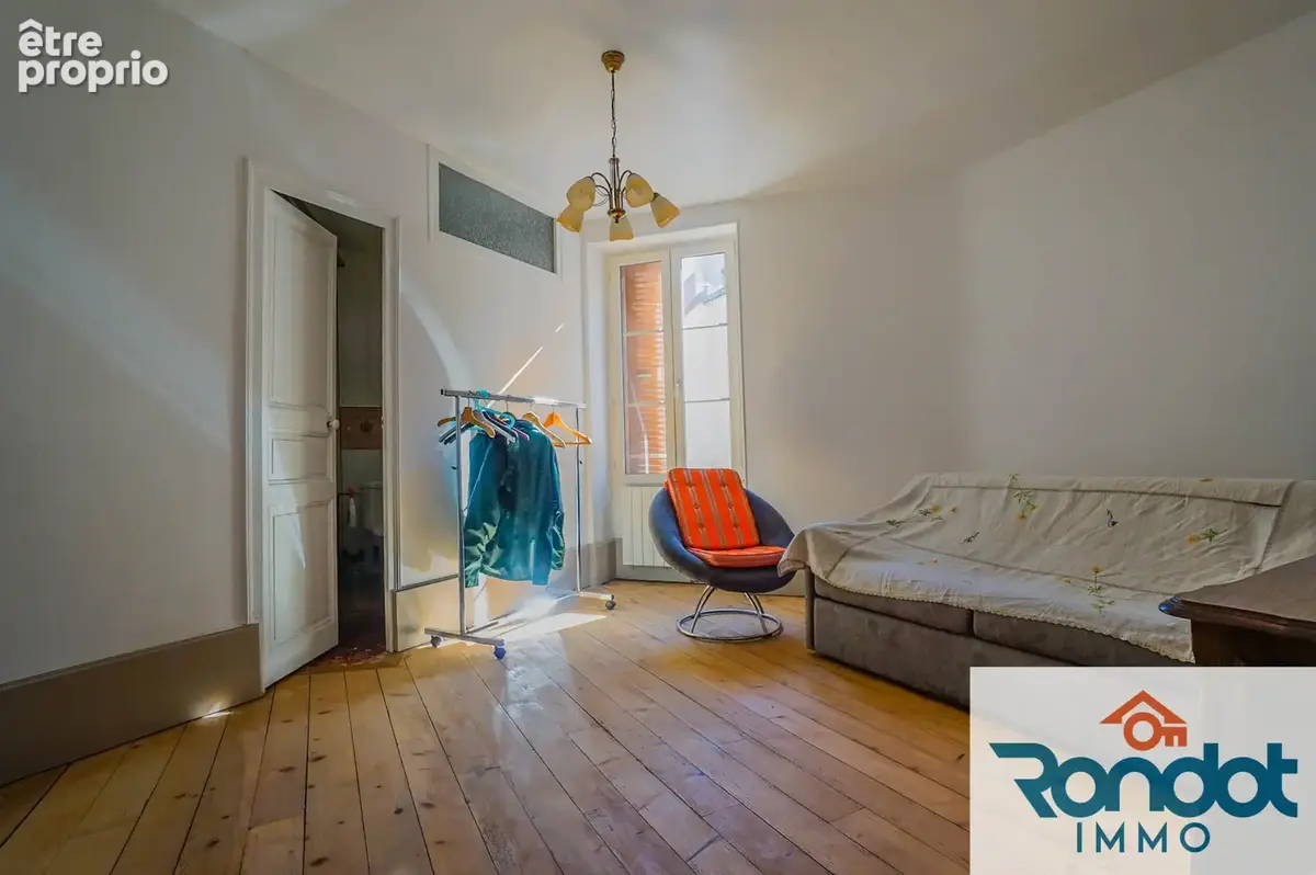 Maison 8 pièces / 5 chambres / 150 m2 / 184 m2 terrain + dépendances + cave - photo 8