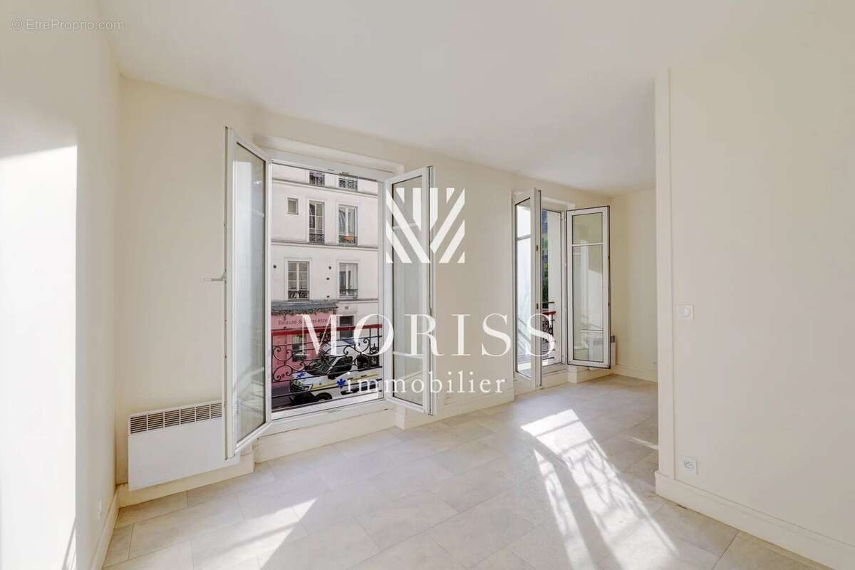 Appartement à PARIS-12E