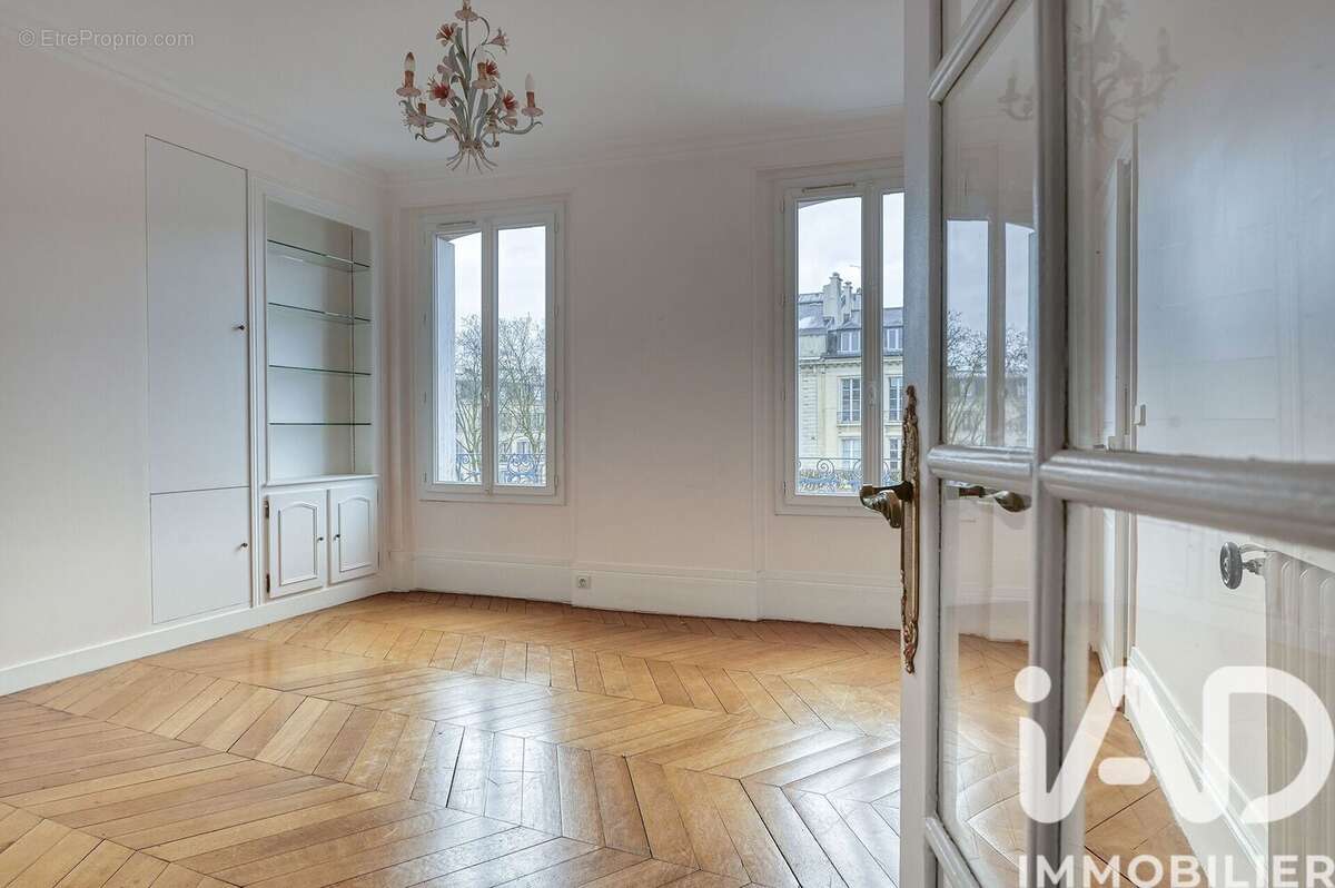 Photo 6 - Appartement à VERSAILLES