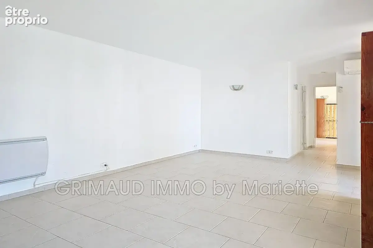 Appartement 72 m² à Cogolin  - photo 3