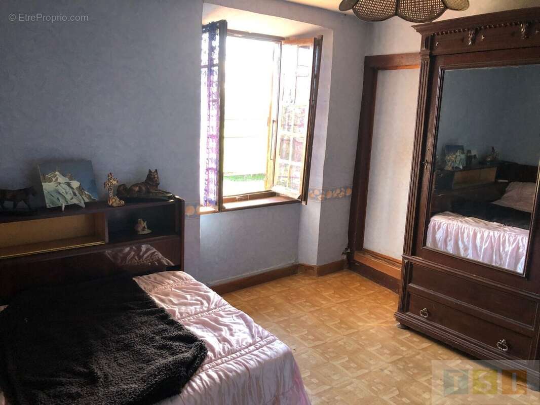 Maison à CASTELNAU-MAGNOAC