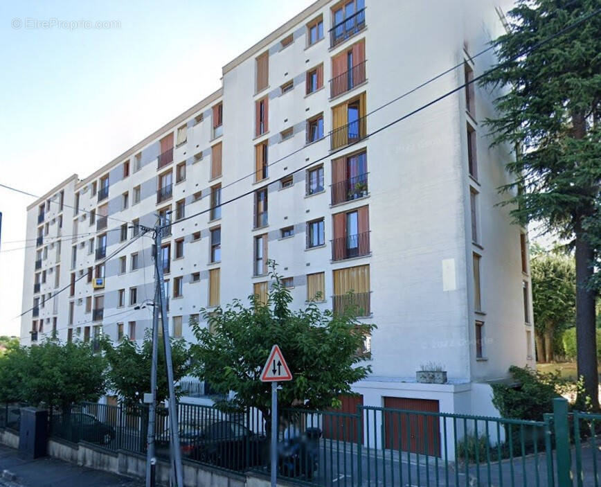 Appartement à CHAMPIGNY-SUR-MARNE