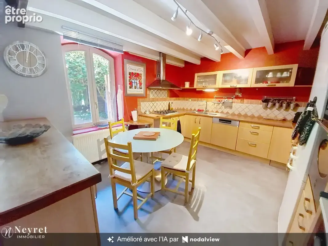 Rare, dans maison vigneronne de caractère , appartement de de 11 pièces de 210 m2 avec jardin et piscine - photo 12