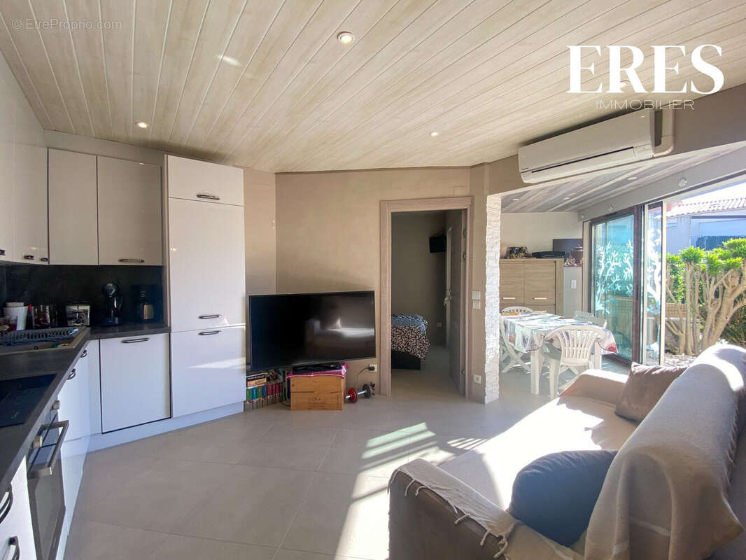 Appartement 38 m² à Agde  - photo 2