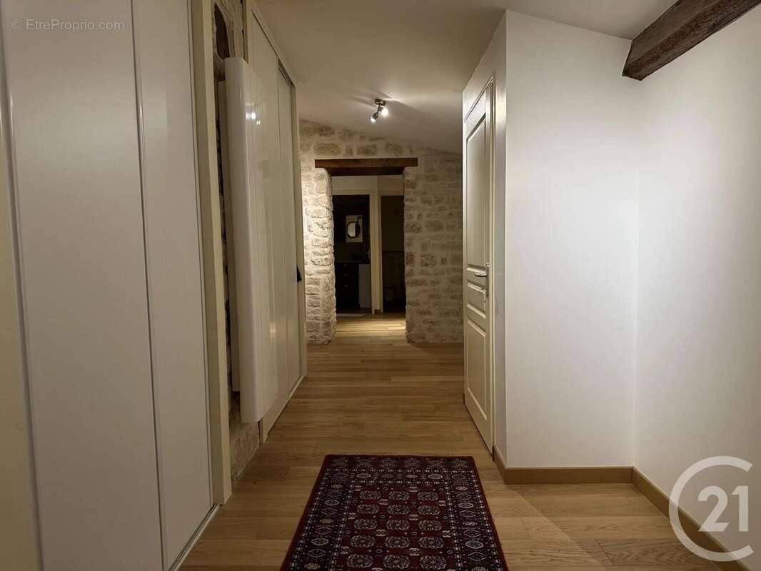 Maison 561 m² à Melleran  - photo 14