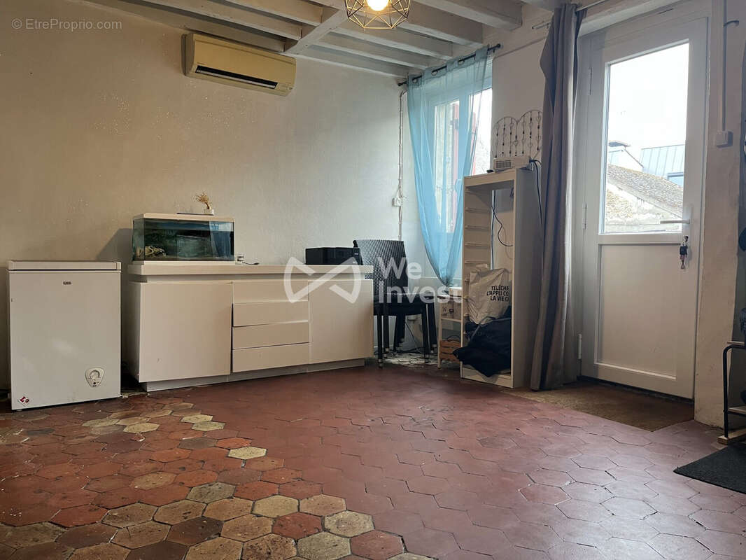 Maison à CHEPTAINVILLE