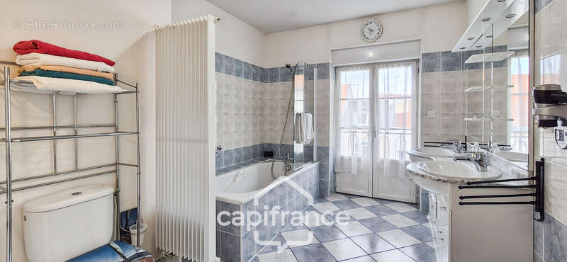 Appartement à VICHY