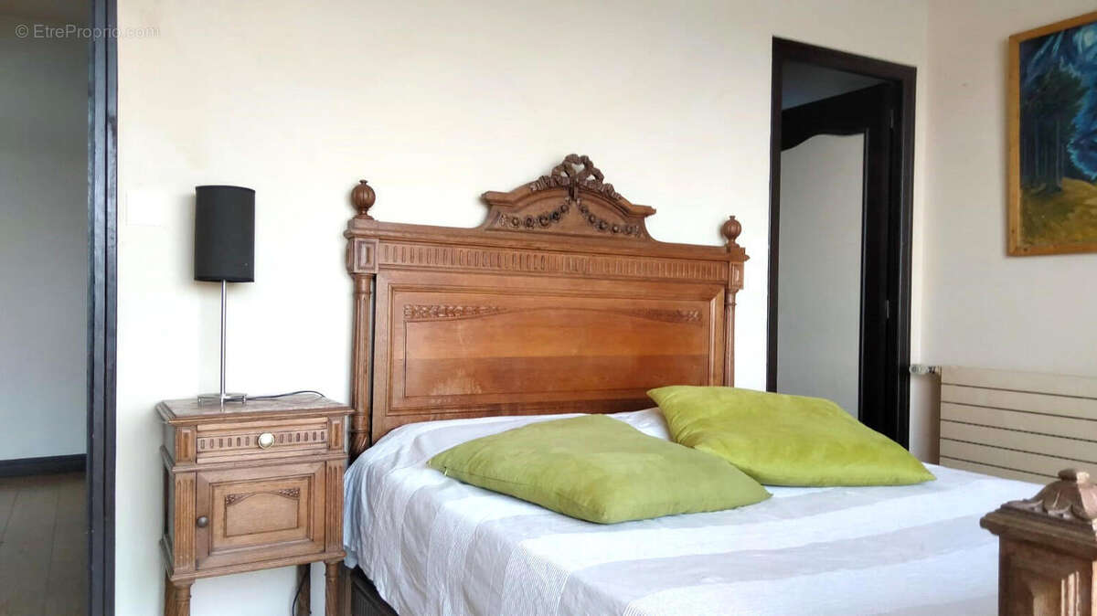 CHAMBRE - Maison à ASNIERES-SUR-BLOUR