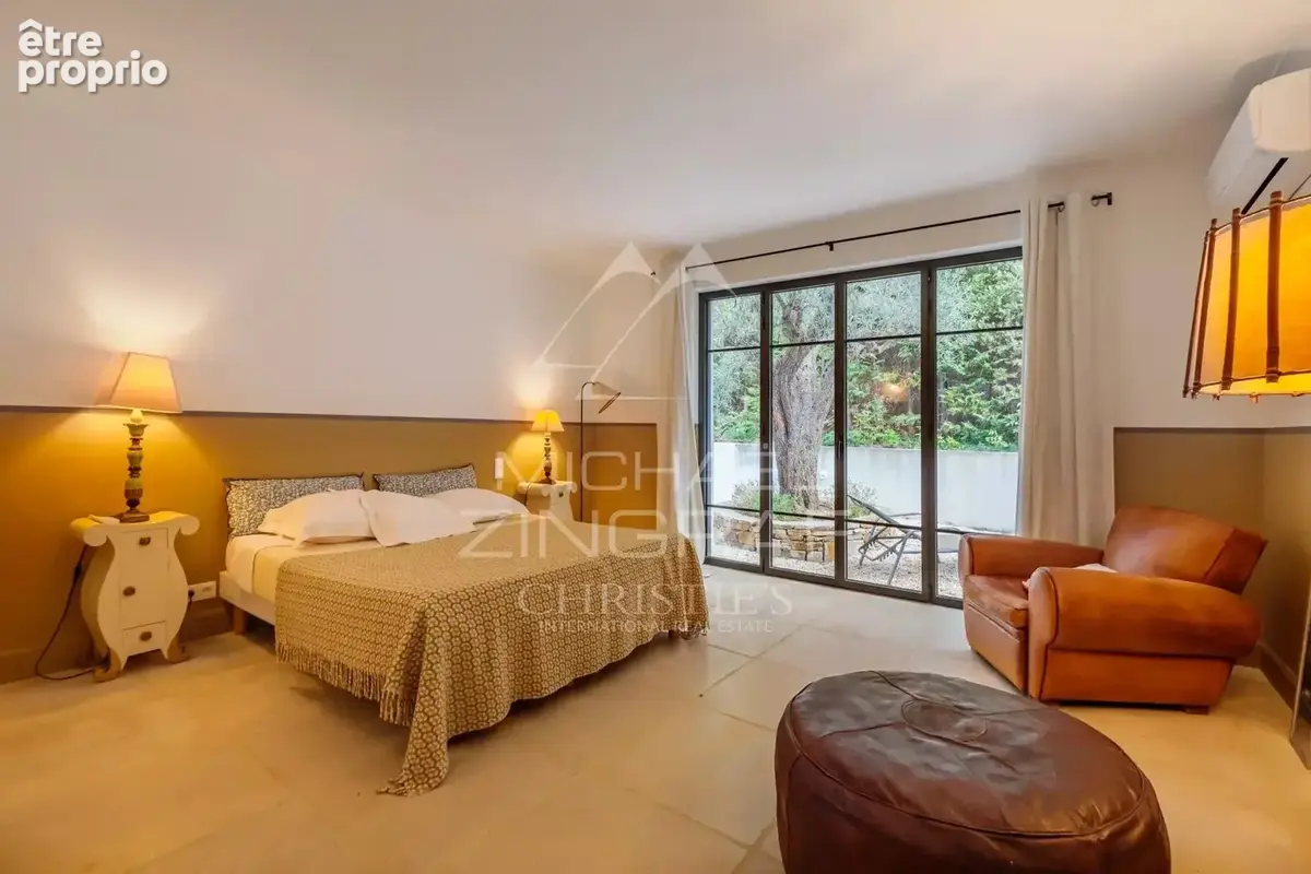 St-Tropez centre - Superbe Propriété provençale - photo 7
