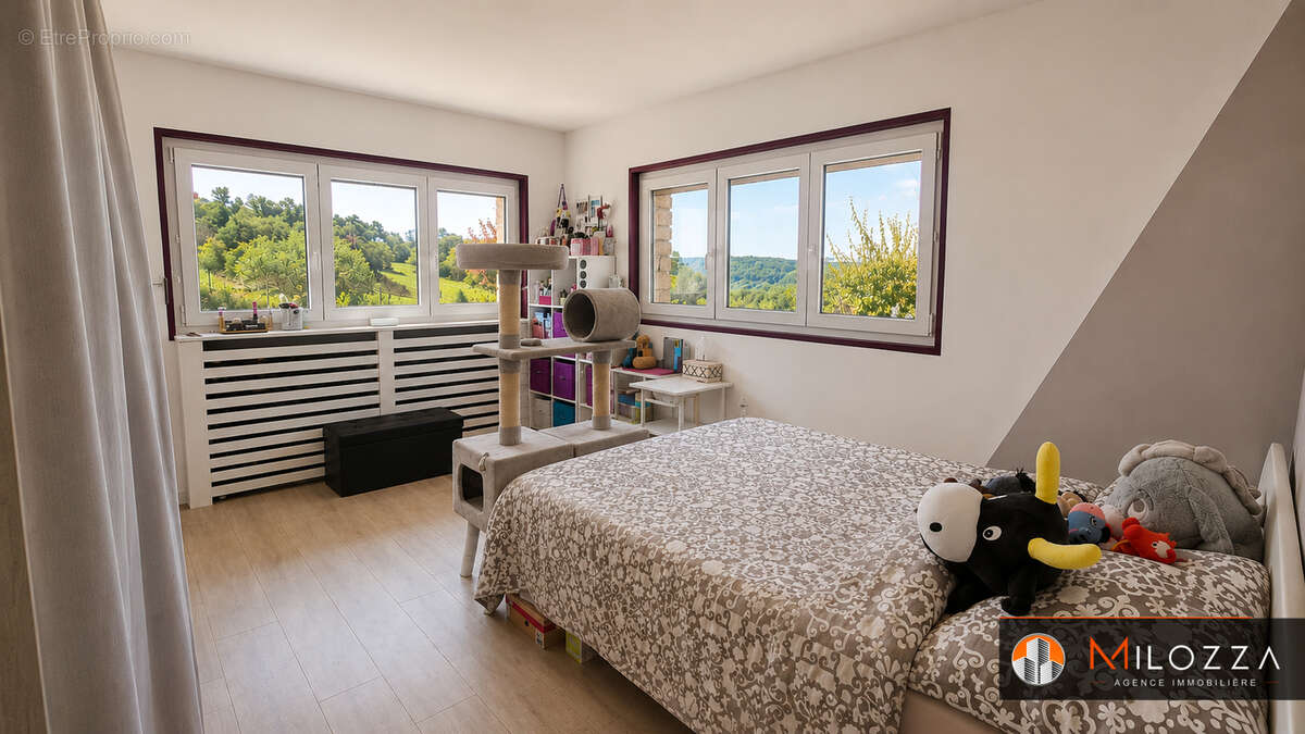 Maison Saint Quentin Fallavier 198 m2 - photo 17