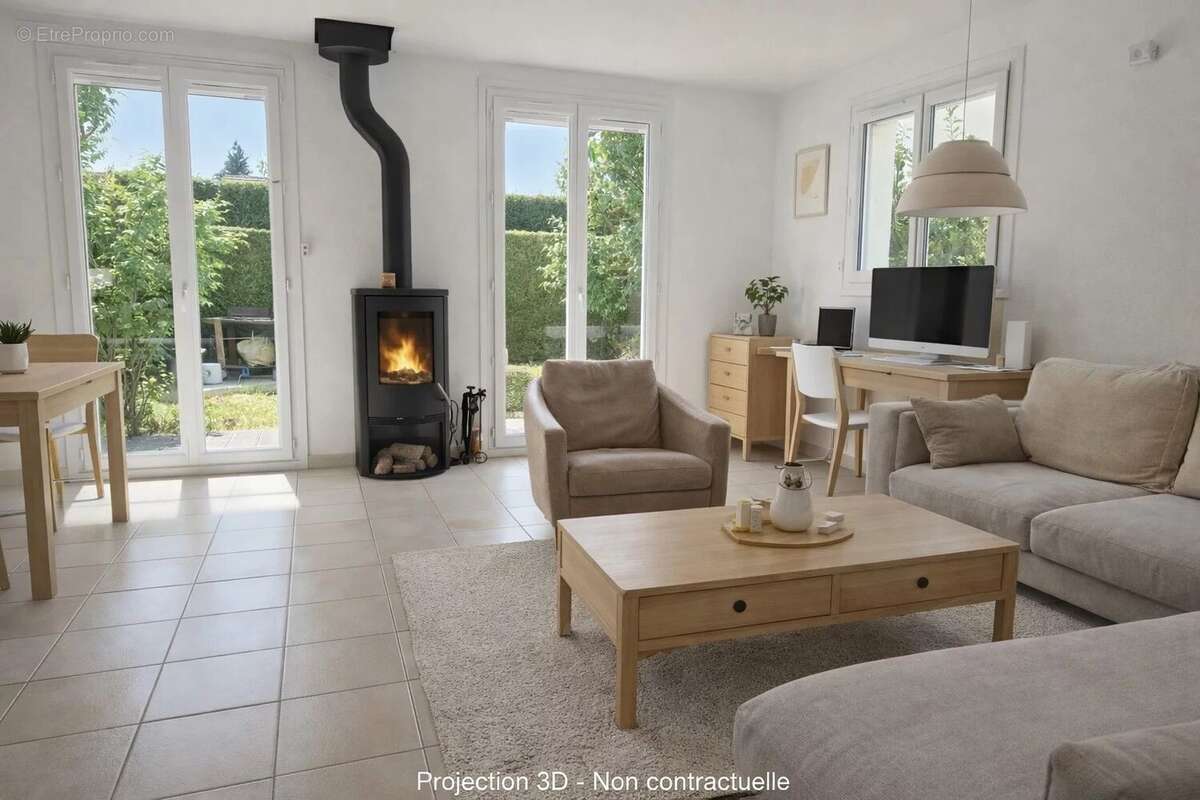 Maison à VOISINS-LE-BRETONNEUX