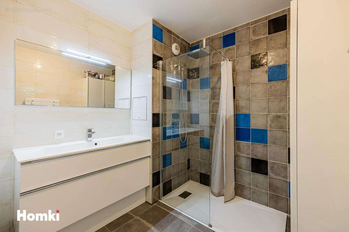 Appartement T3 de 66 m² à Puteaux 92800, Passage Voltaire - photo 11