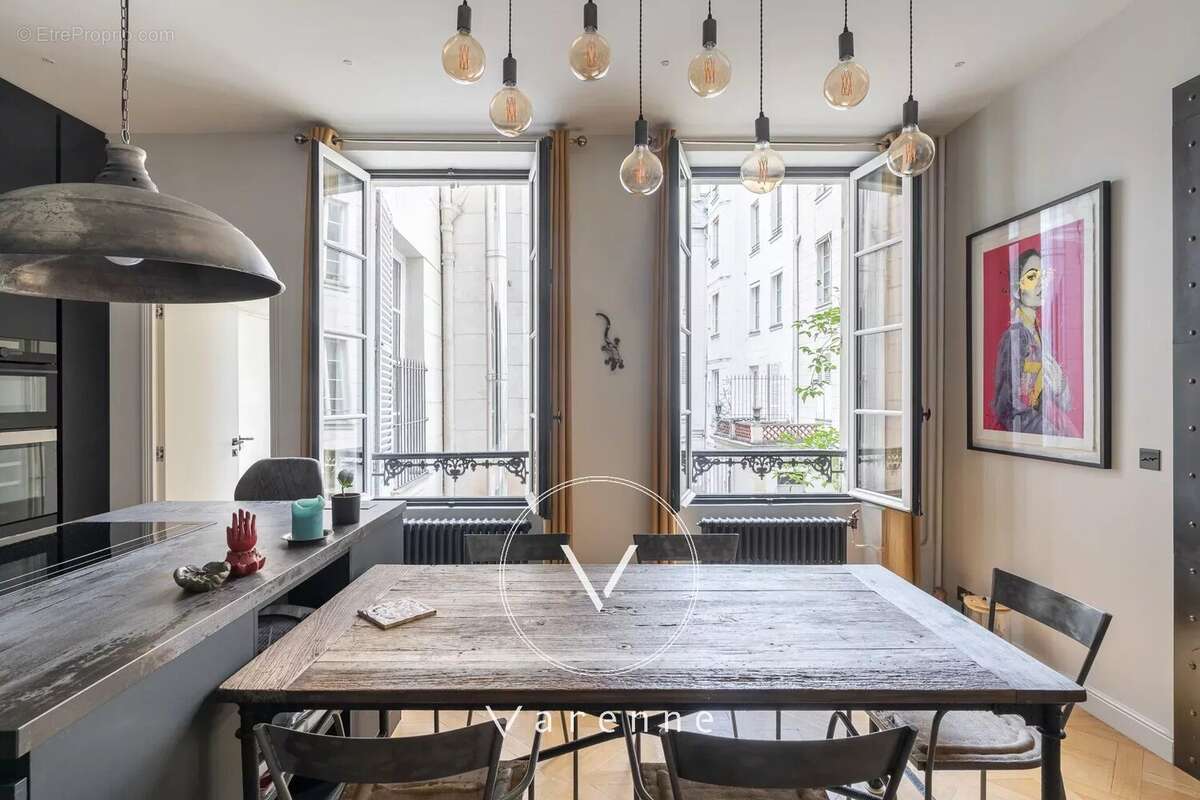 Appartement à PARIS-6E