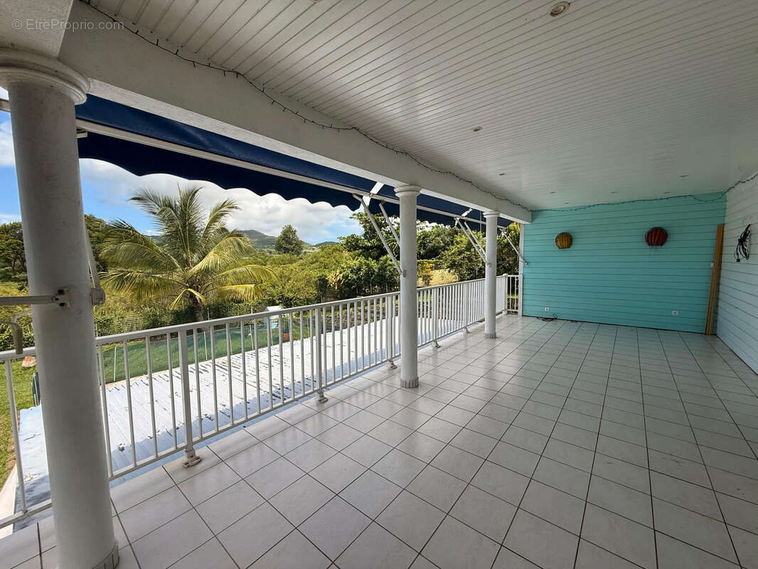 Maison à SAINTE-LUCE