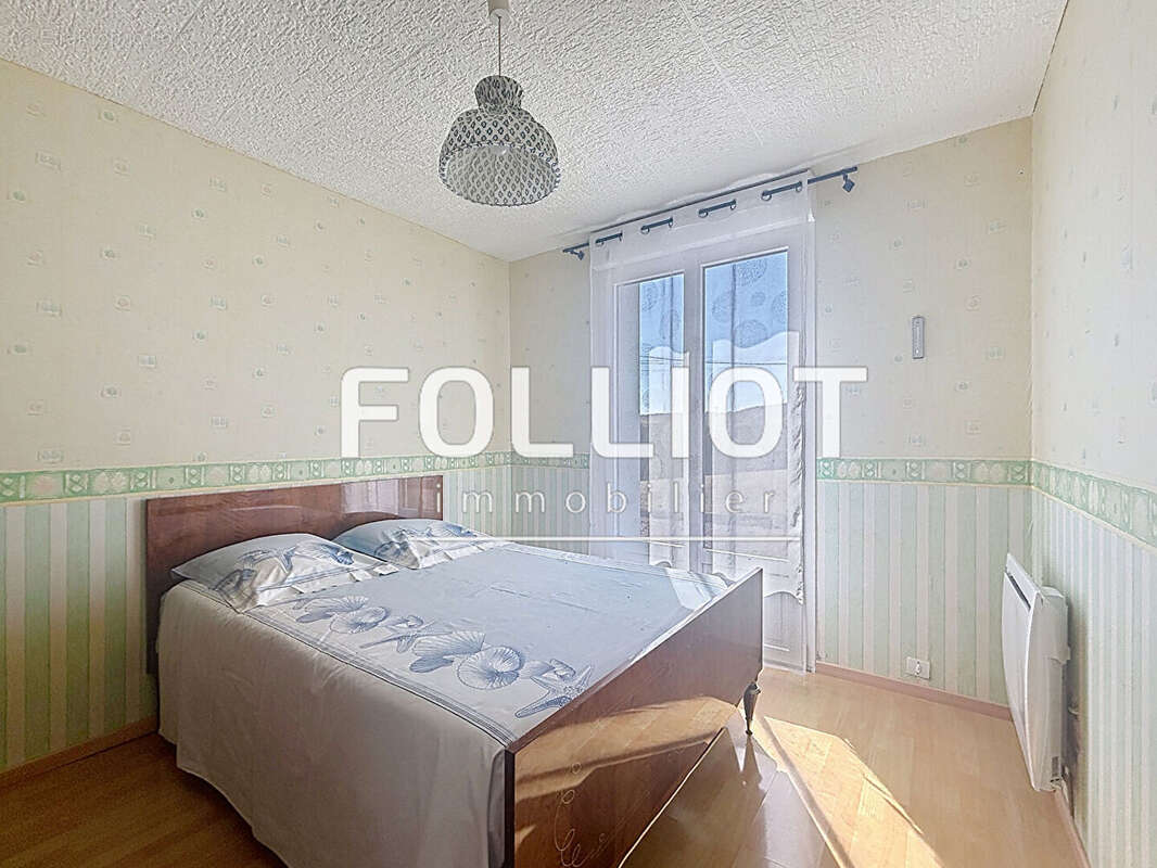 A VENDRE Maison 3 chambres de plain pied à La Bigne - photo 6