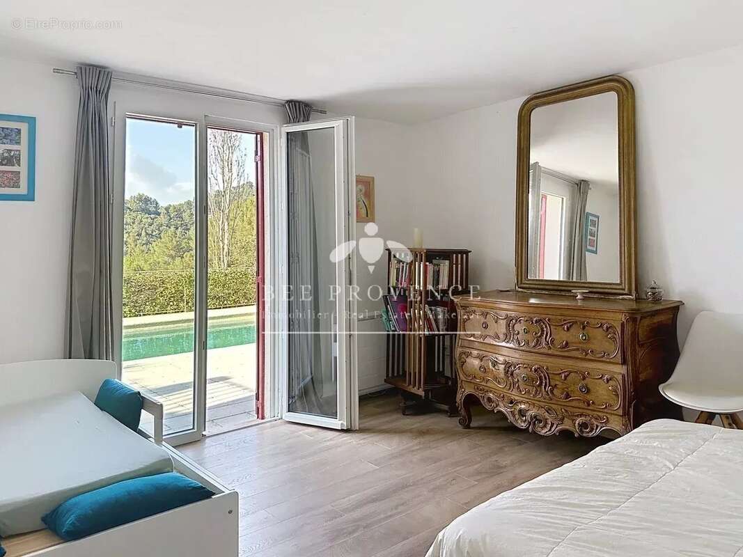 Maison à SOLLIES-TOUCAS