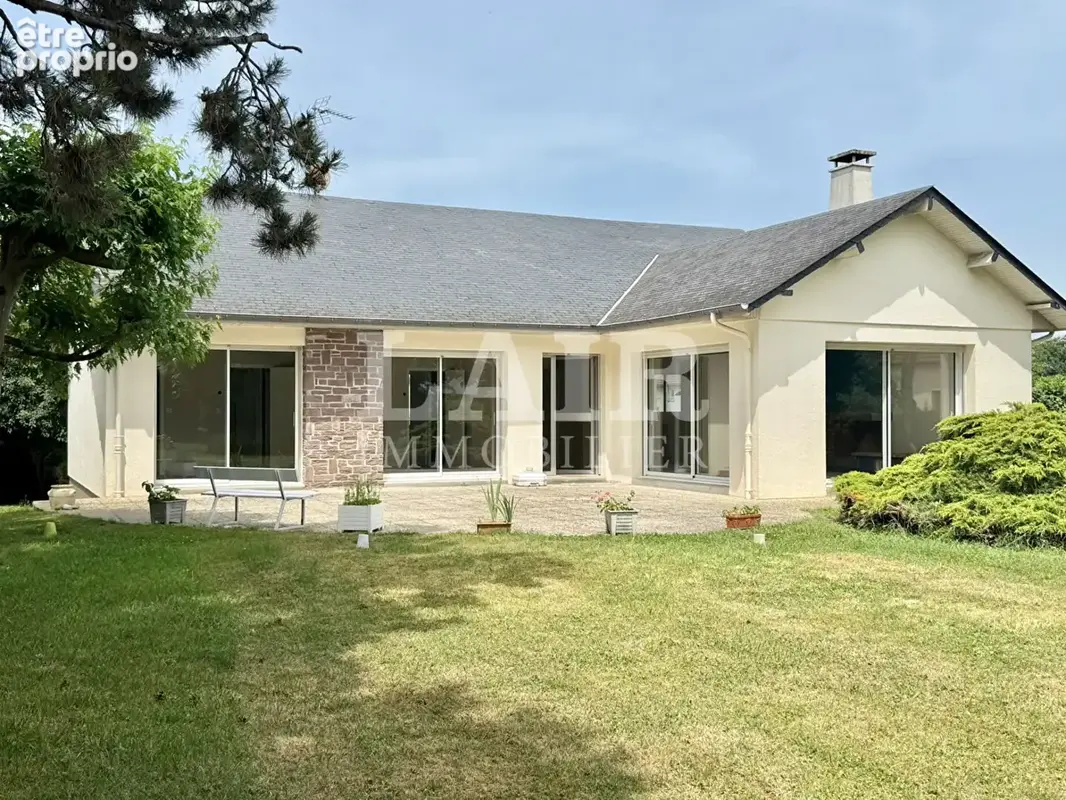 Photo Maison à Alencon au prix de 330 750€