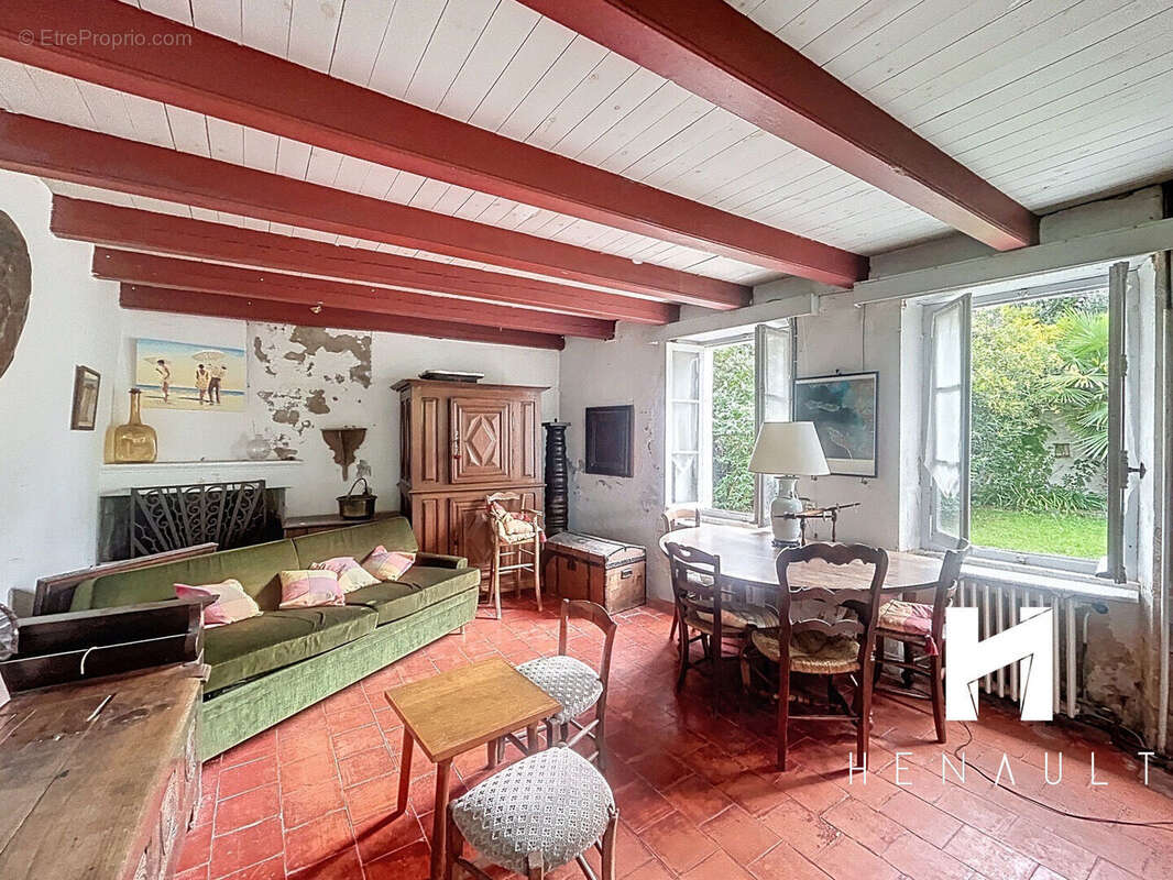 Maison à LA COUARDE-SUR-MER