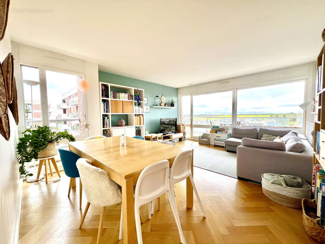 Appartement à JOUY-EN-JOSAS