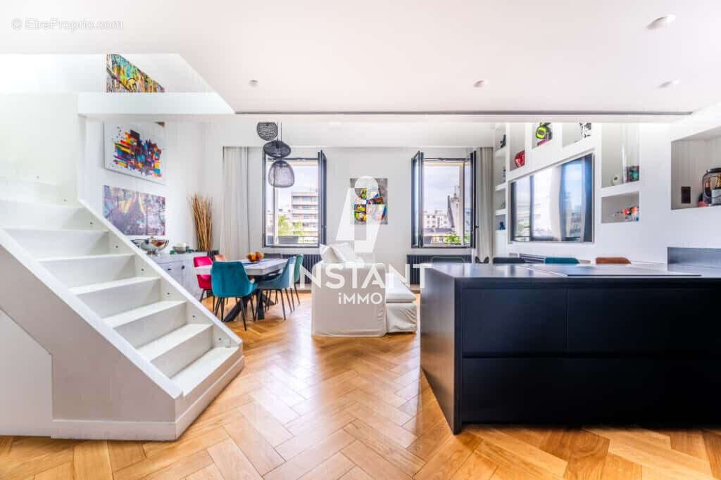 Appartement à PARIS-12E