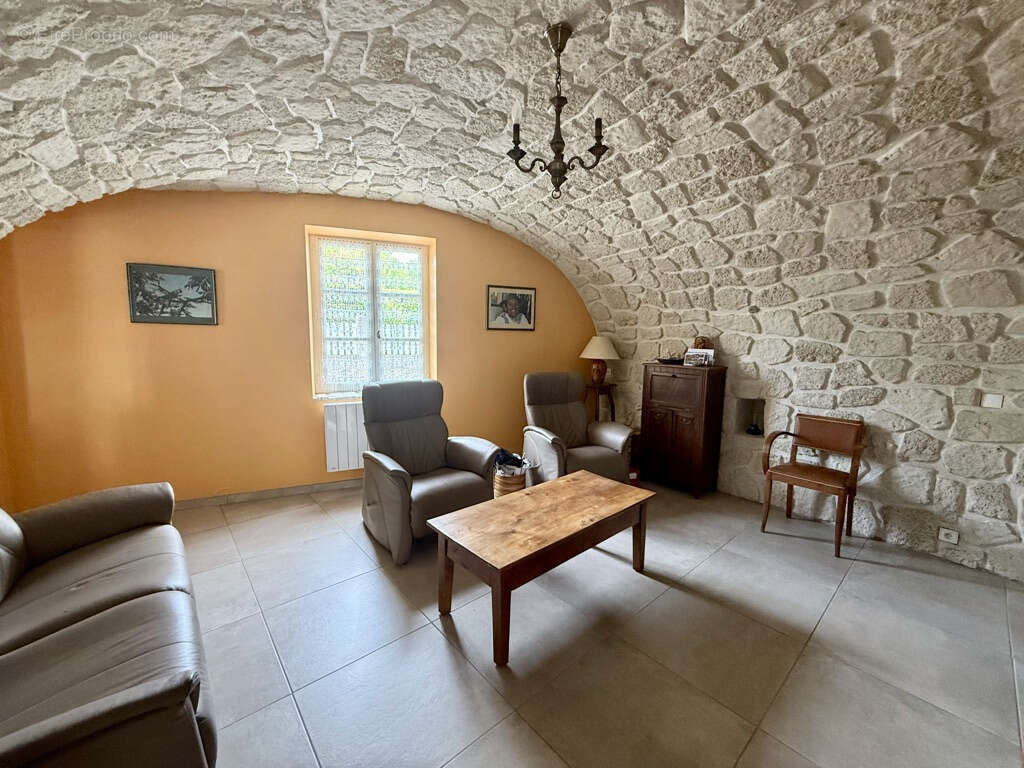 Maison à BAIX
