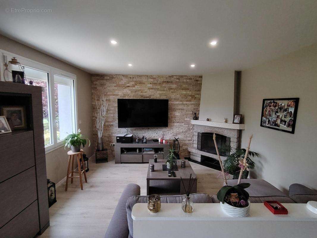 Maison à PERIERS