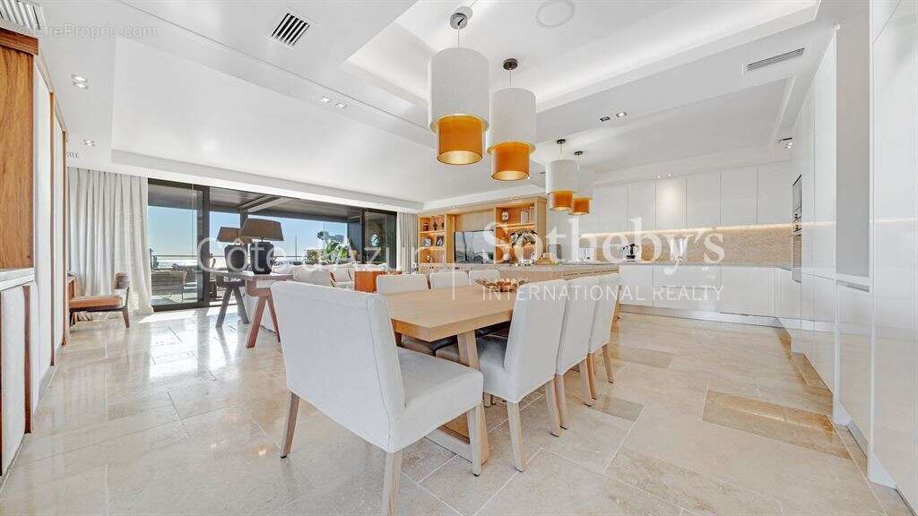 Appartement à LES ISSAMBRES