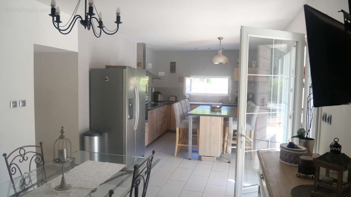 Maison d'habitation - photo 8