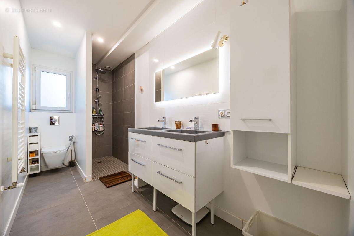 Maison Cestas 7 pièce(s) 180 m2 - photo 8