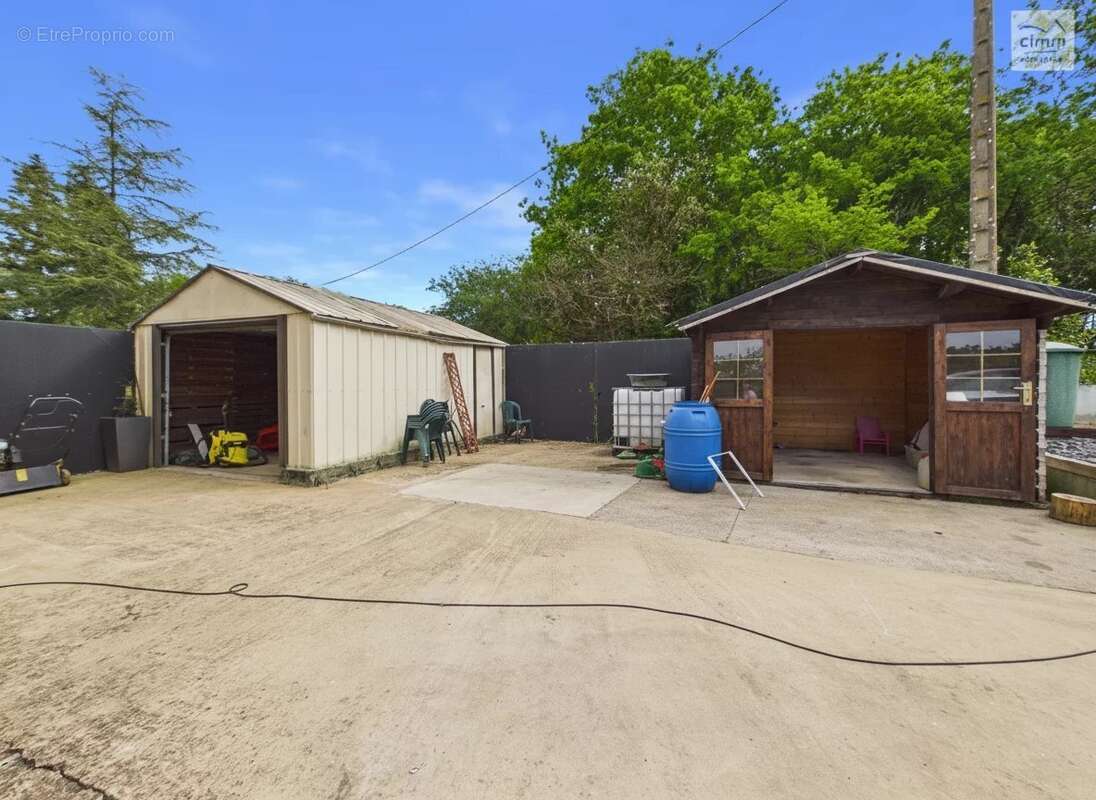 Maison à SAINT-SEGLIN