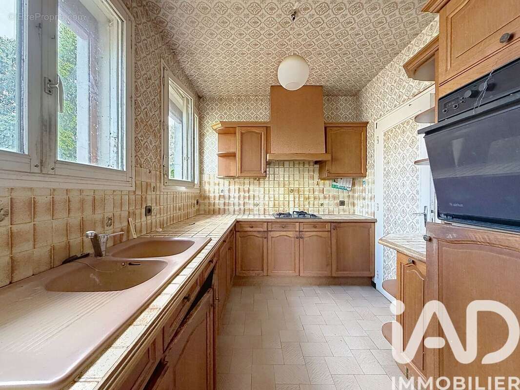 Maison 140 m² à Villevenard  - photo 4