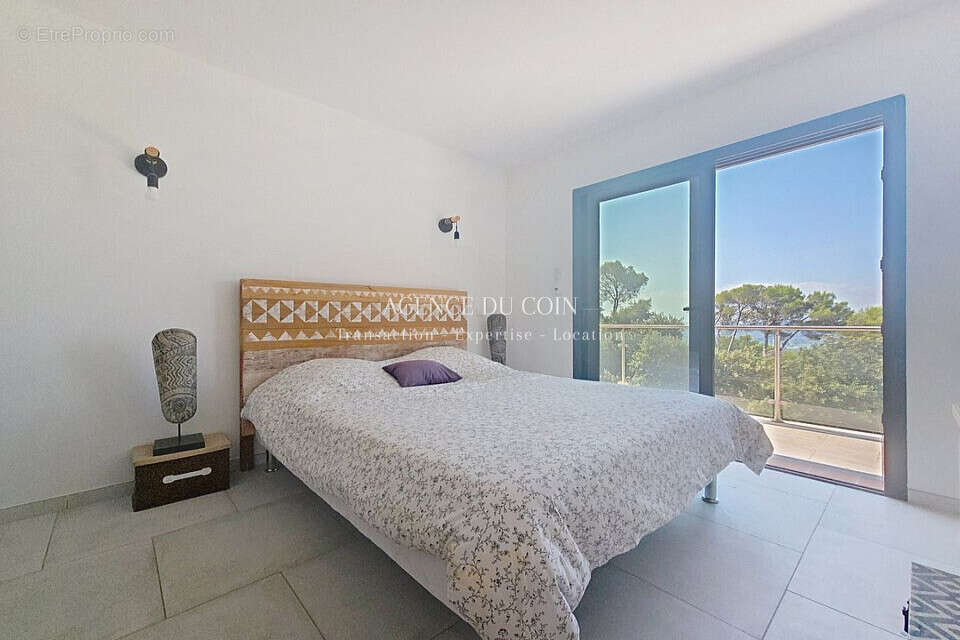 Au coeur de la campagne, cette maison individuelle construit - photo 7