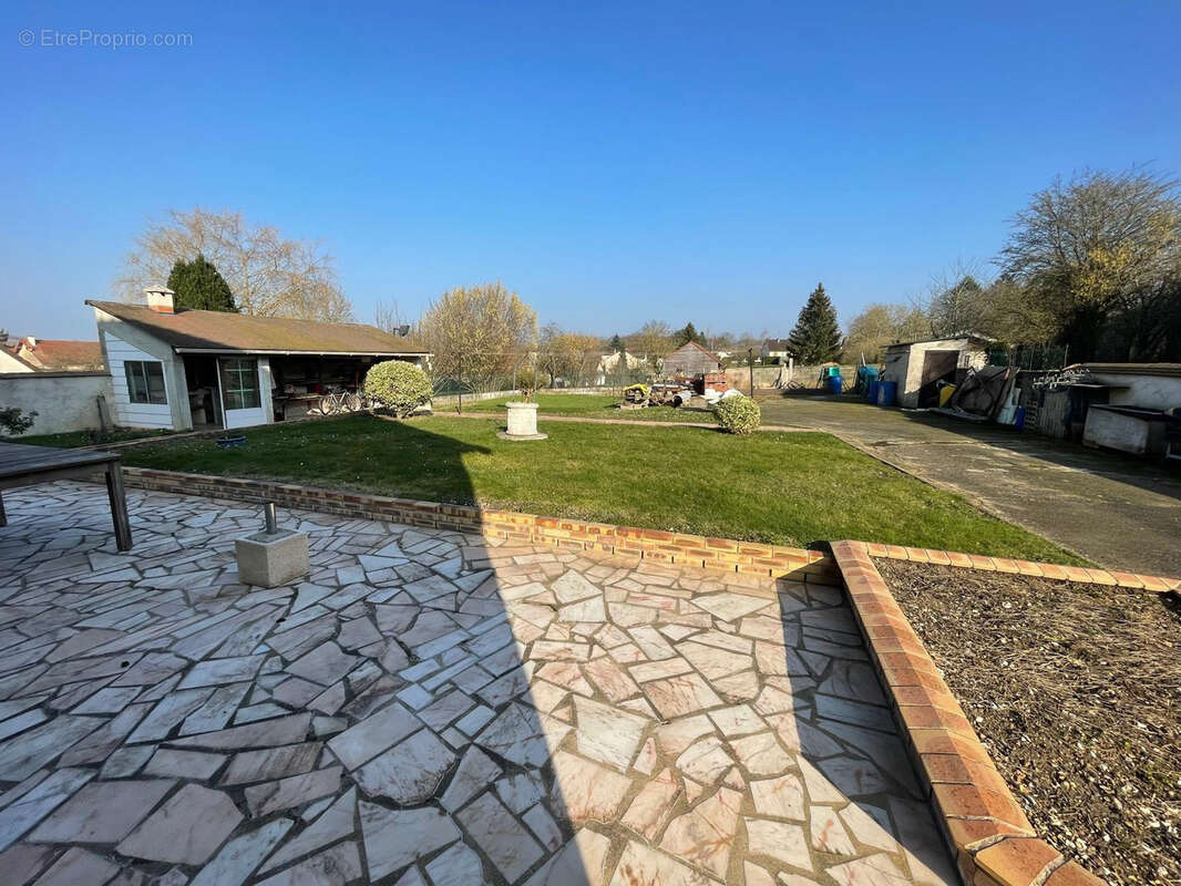 Maison à GOMMECOURT