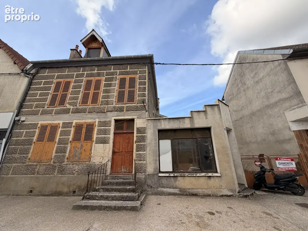 Maison à CHAOURCE