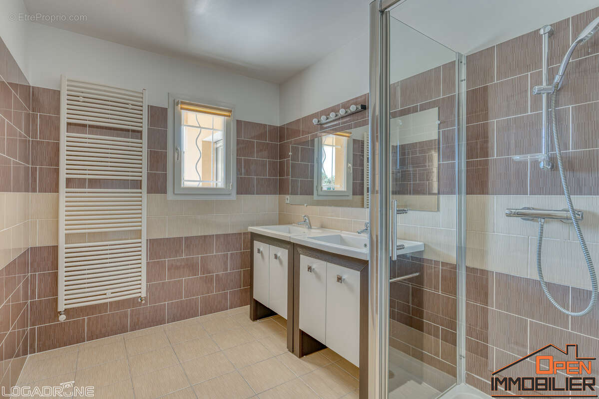 Maison 111 m² à Ledat  - photo 174