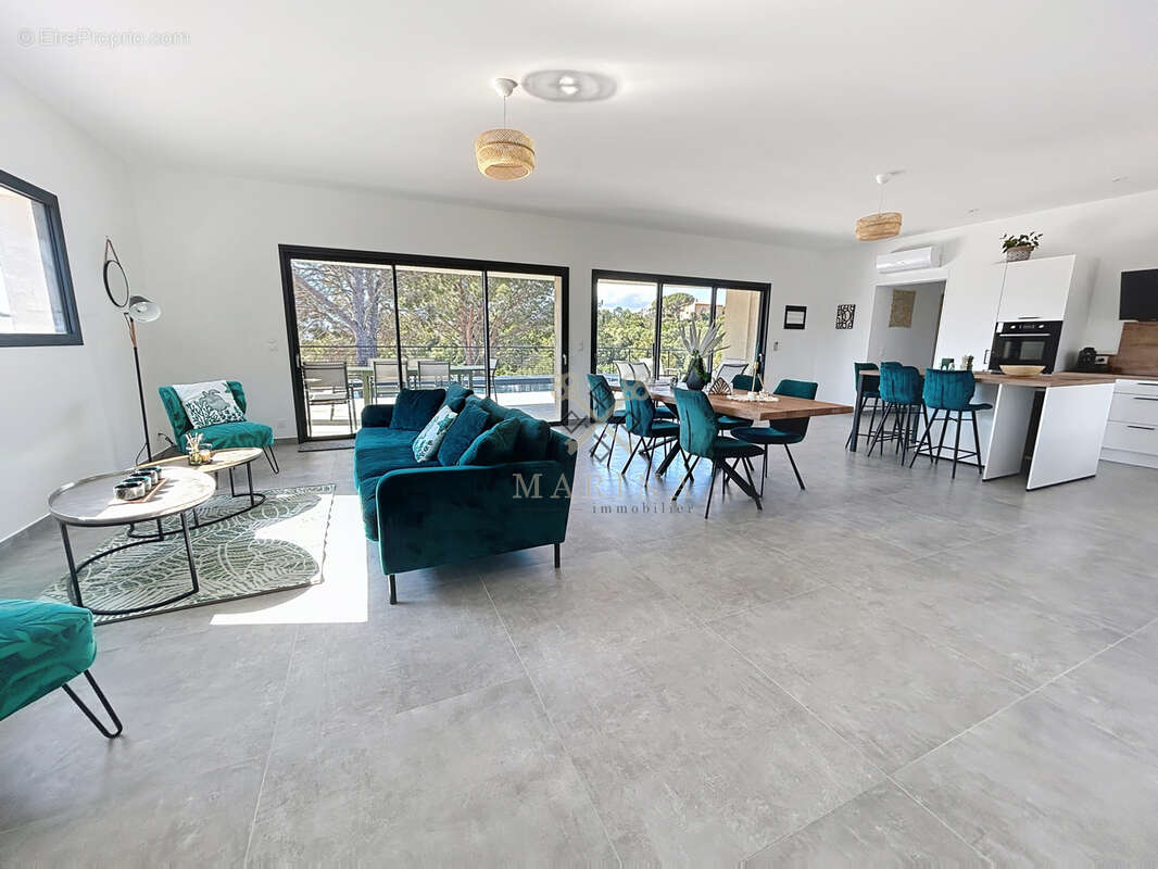 Maison à PORTO-VECCHIO