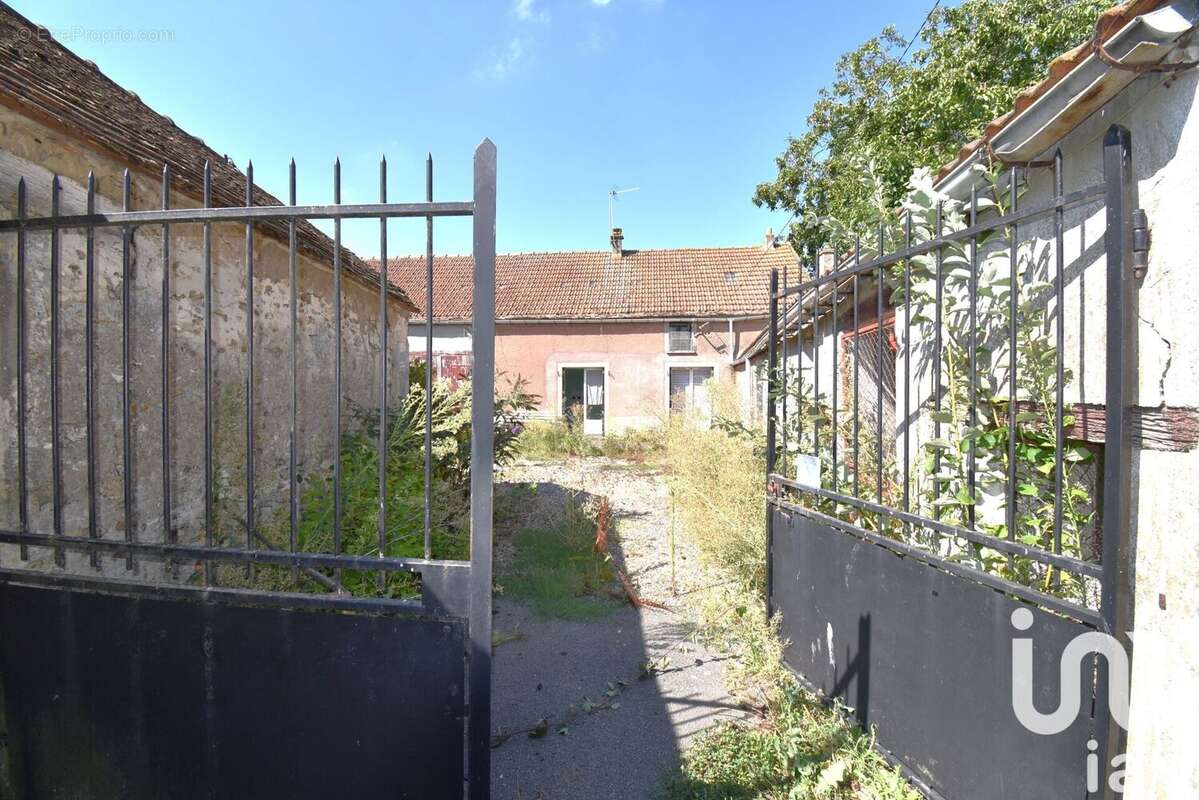 Photo 3 - Maison à CHATIGNONVILLE