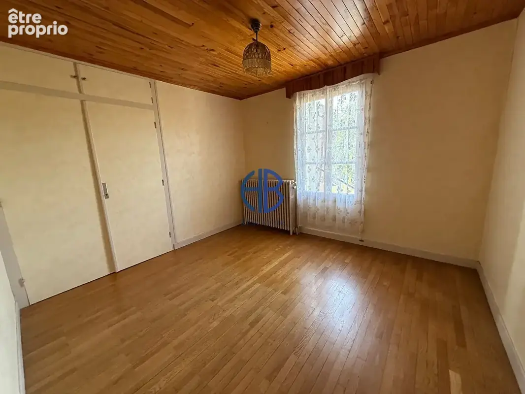 Grande maison à rénover, énorme potentiel - photo 12