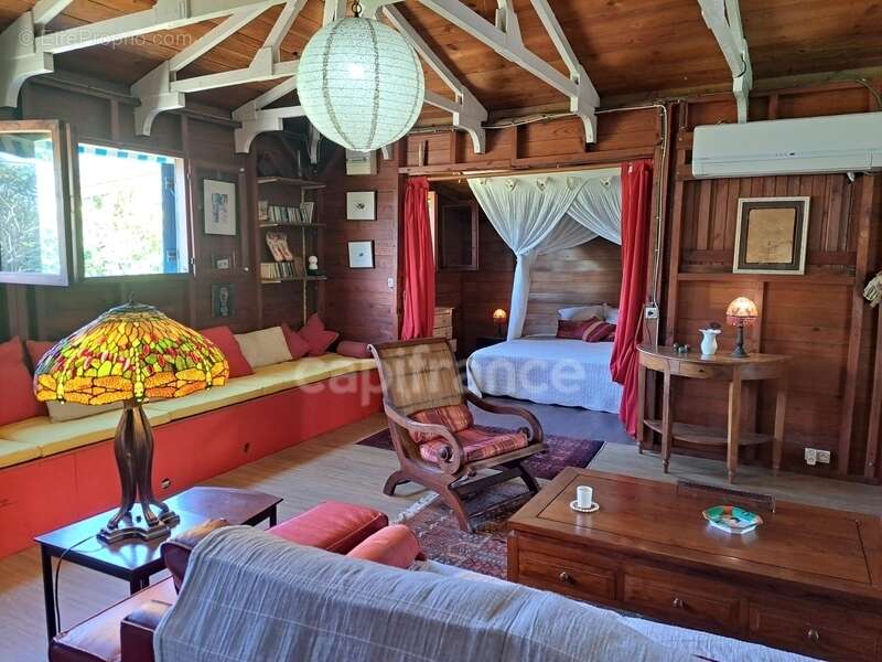 Maison à SAINTE-ANNE