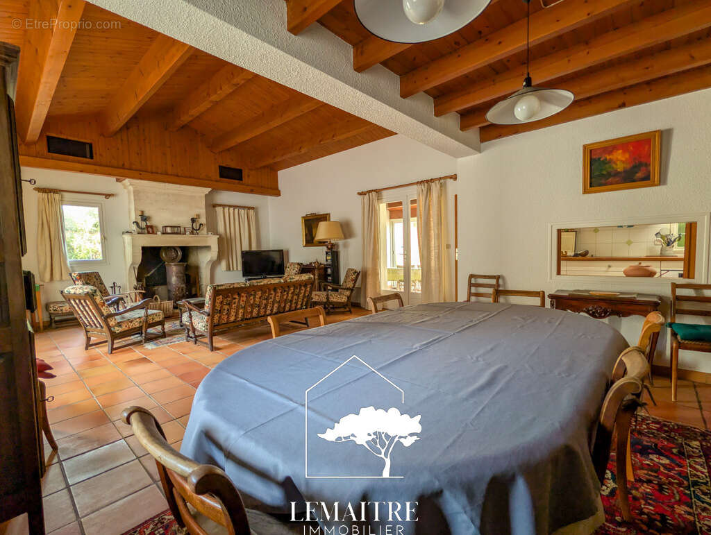 La Palmyre   Villa 212 m2 avec Piscine à 650 m de la Plage - photo 10