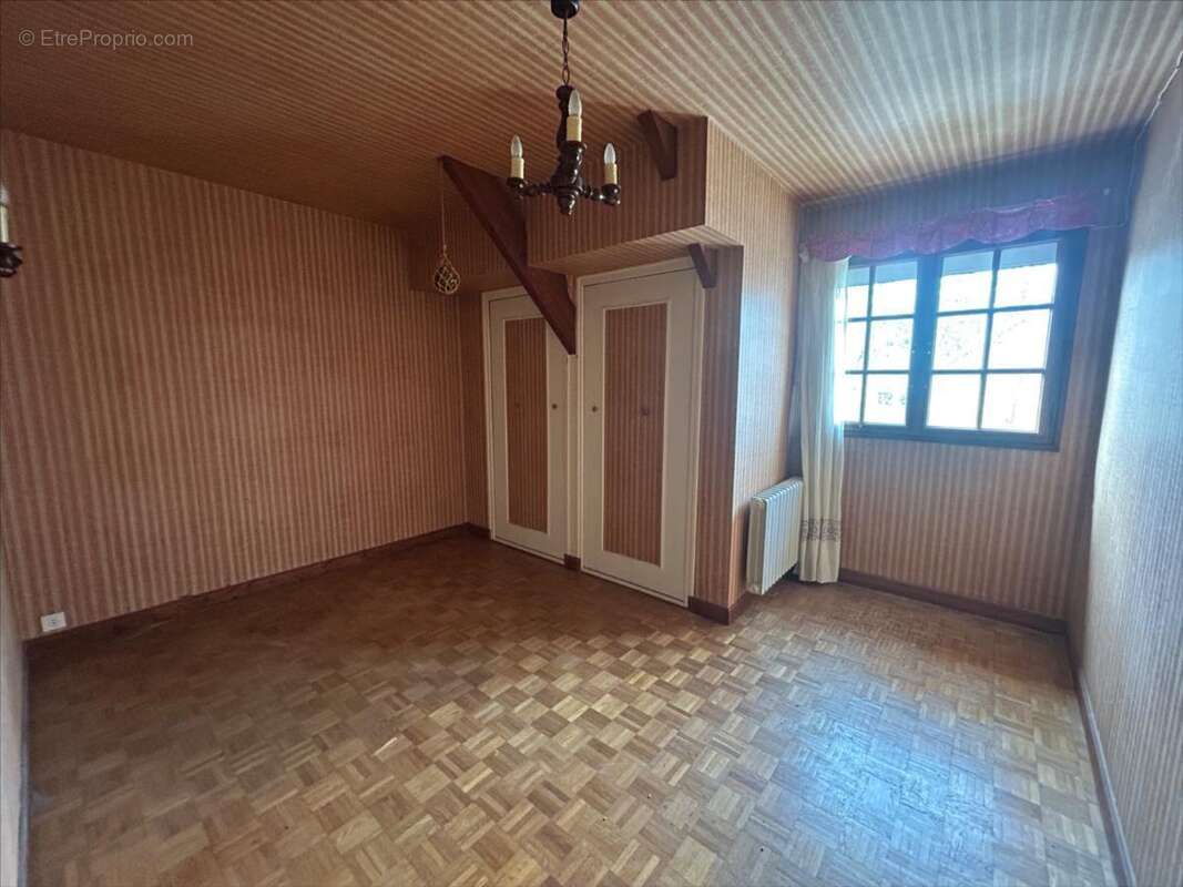 Maison à MARIGNY-BRIZAY