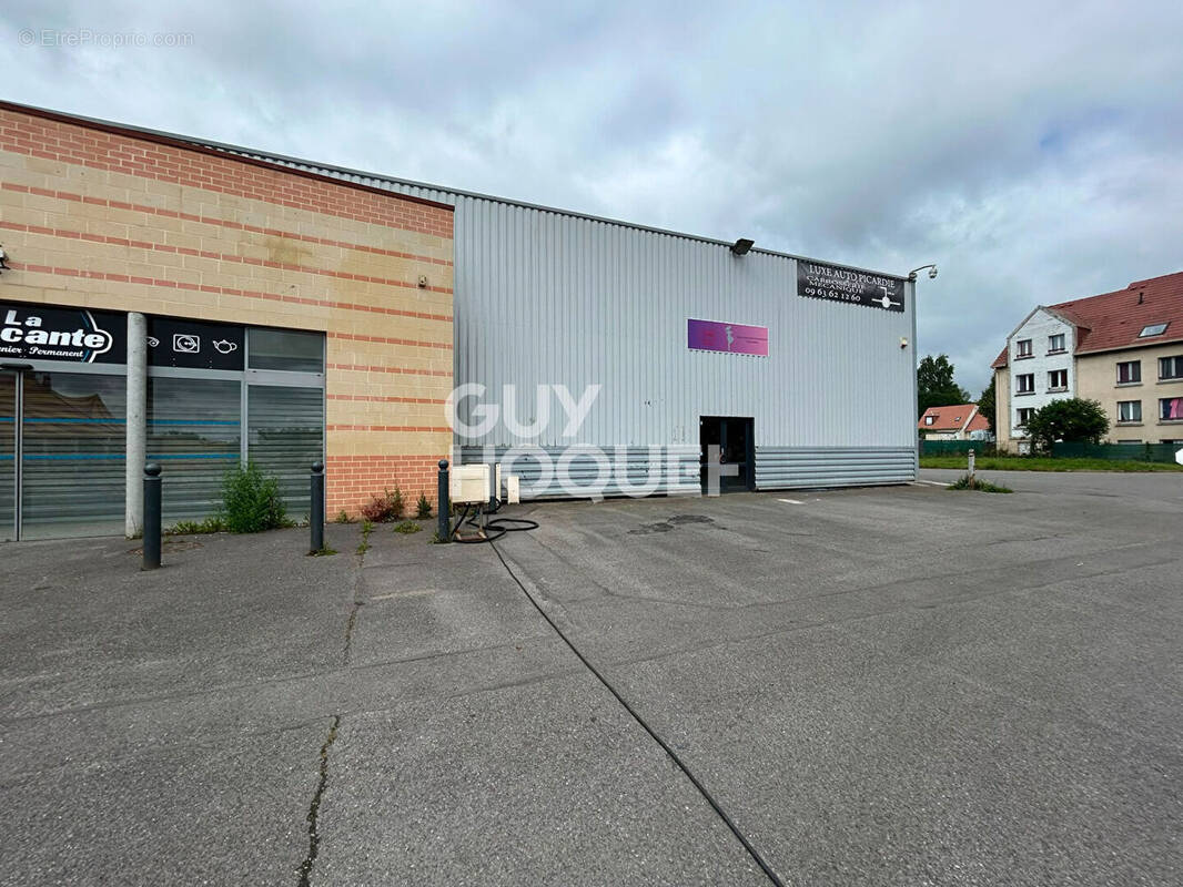 Commerce à CAMBRONNE-LES-RIBECOURT